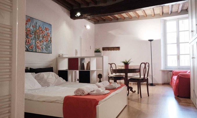 Parma City Centre Apartamento | Cozy apartment in the center to enjoy every attraction and service.