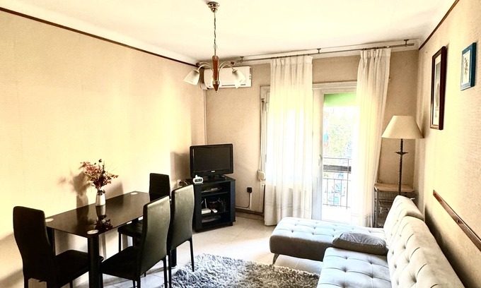 Sant Adria de Besos Apartamento | Cozy apartment near of the sea