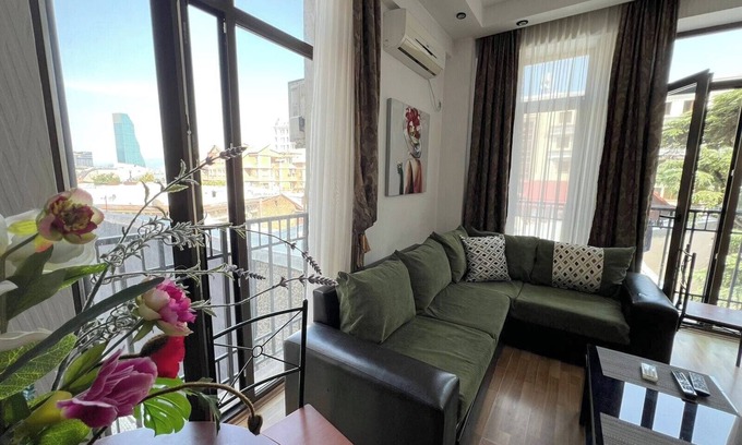 Tbilisi City Centre Apartamento | Cozy apartment near the metro Liberty Square