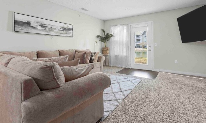 Virginia Beach Apartamento | Cozy Apartment with Lakeside View