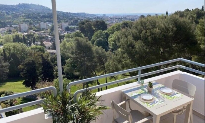 La Bocca Nord Apartamento | Cozy apartment with sea view, swimming pool, tennis and golf