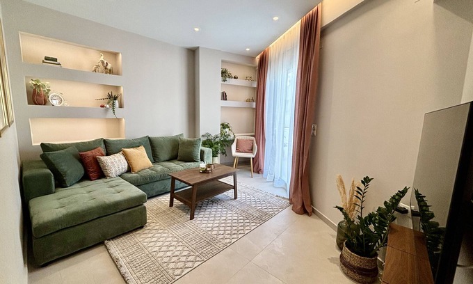 Heraklion Apartamento | Cozy Apartment with Spacious Veranda Downtown