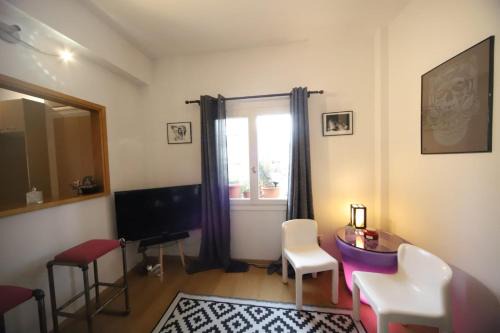 Kifisia Apartamento | Cozy apt Kifisia center Athens Casa Eva