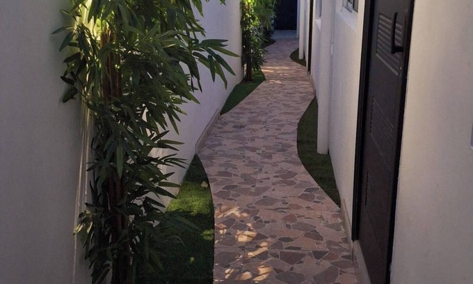 Parque Lefevre Apartamento | Cozy Apt+WiFi+Kitchen+AC+Laundry+TV+Parking@Panamá