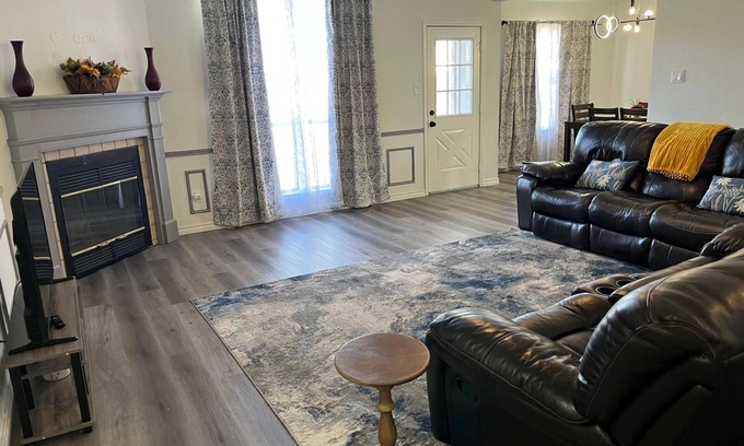 South Arlington Casa | Cozy Arlington Villa