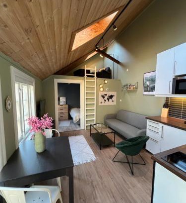 Trondheim City Centre Apartamento | Cozy backyard apartment