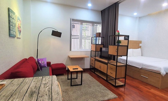 Hang Xanh Apartamento | Cozy Bathtub Serviced Studio, 5' Walk to District 1, Near the Zoo