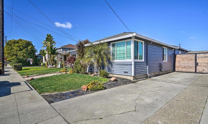 Ashland Casa | Cozy Bay Area Vacation Rental with Patio