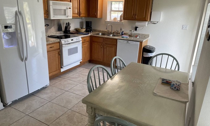 Ono Island Casa | Cozy beach house great for kids - Boat trailer parking available
