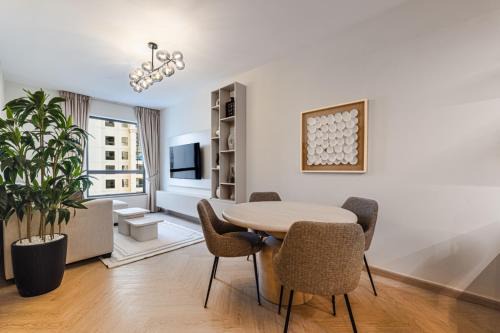 Dubai Marina Apartamento | Cozy Beachside 1-bedroom in Murjan