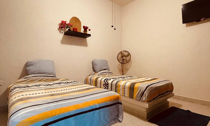 Los Cabos Apartamento | Acogedora Recámara en renta. A 5 min de la playa