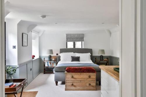 Beverston Casa | Cozy Beverston Castle Cottage:1 Bed/1 Bath Retreat