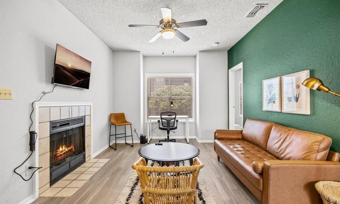 Milwood Apartamento | Cozy BoHo 2bd Apartment - Cedar Park/North Austin