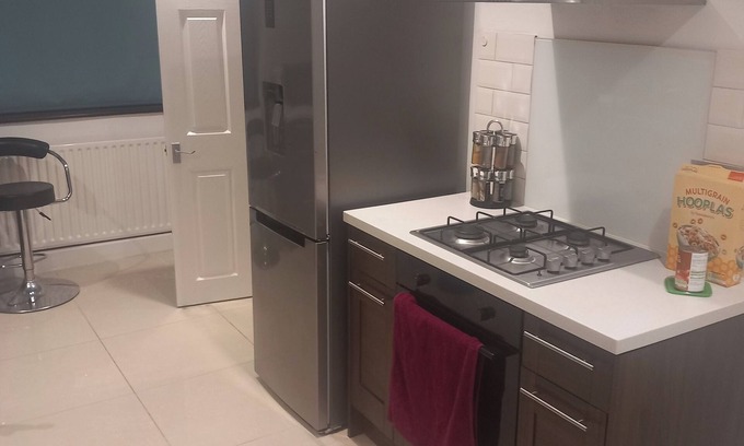 Bickley Casa | Cozy Bromley Hideaway - Perfect for Couples