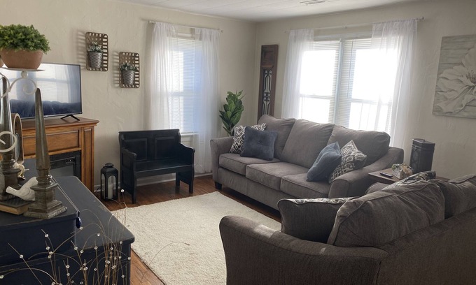 Lebanon Casa | Cozy Bungalow
