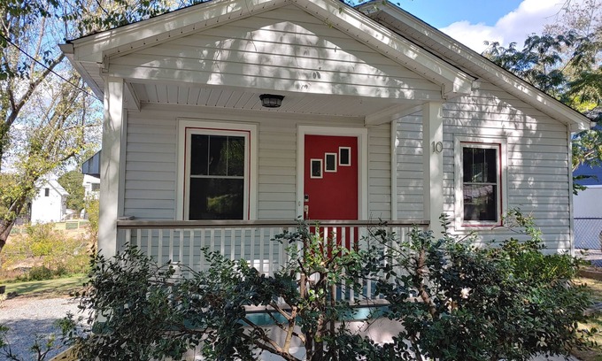 Weaverville Casa | Acogedor bungalow ... a pie del centro de Weaverville!