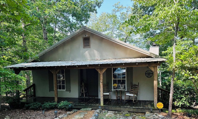 Fort Payne Cabina | COZY CABIN AT THE LAKE