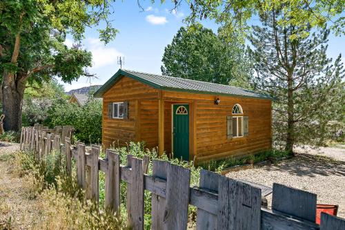 Zion National Park East Entrance Casa | Cozy Cabin in Southern Utah Close to Zion