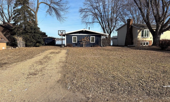 Kasota Cabina | Cozy Cabin Located On The Premiere Lake In Mankato Area