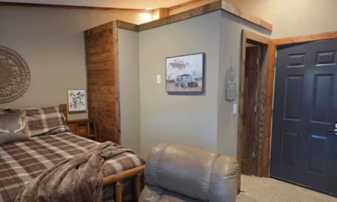 Mason City Cabina | Cozy Cabin
