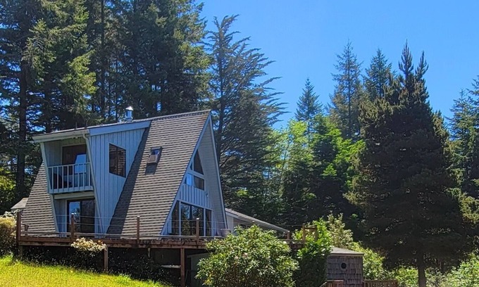 Brookings Cabina | Cozy Cabin with Sauna - Deja Vu