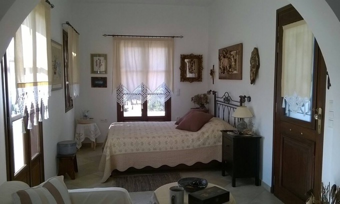 Moutsouna Apartamento | Acogedor, tranquilo, apto privado. w / magníficas vistas panorámicas al mar!
