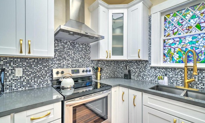 Carpinteria Apartamento | Cozy Carpinteria Apartment Walkable Location