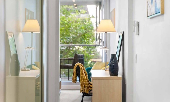 Adelaide Central Business District Apartamento | Cozy CBD 1BR Apt - Walkable & Central Spot