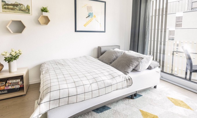 Vevey Apartamento | Cozy, central , Self Check-in, lake & Mountainview , Parking