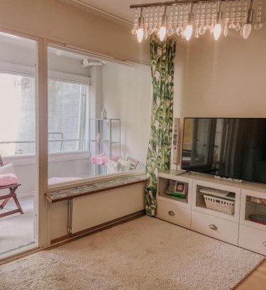Punavuori Apartamento | Cozy Central Up to 5 people