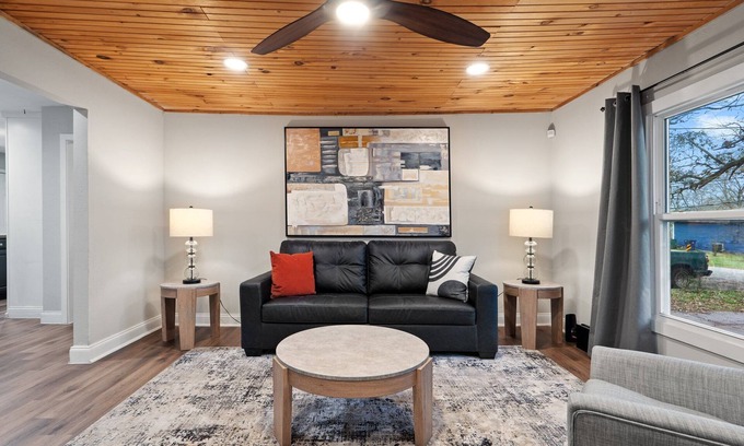 Greenville Casa | Cozy City Living Greenville - Easy Downtown Access