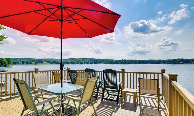Scottsburg Cabaña | Cozy Cohocton Cottage w/ Private Beach & Deck!