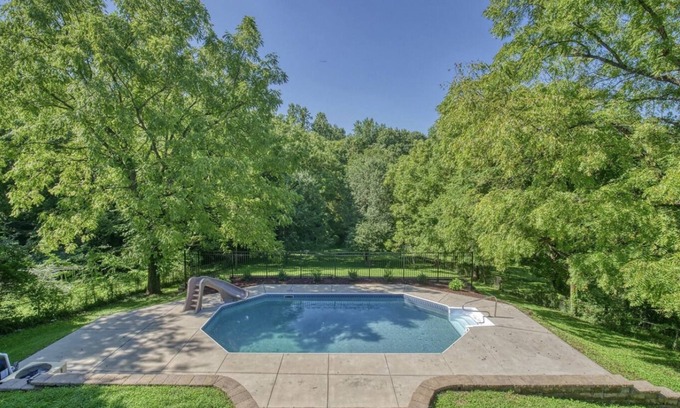 Nashville Apartamento | Cozy, Comfortable & Convenient