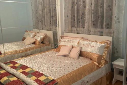 Cugir Apartamento | Cozy Comforts aprt in Cugir