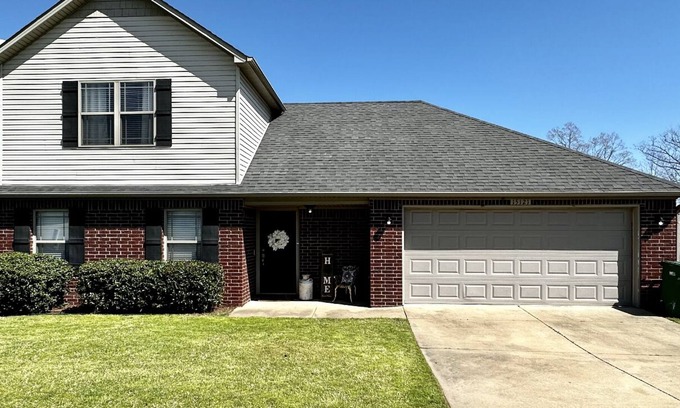 Ferndale Casa | Cozy, comfy and beautiful 3 BDR home