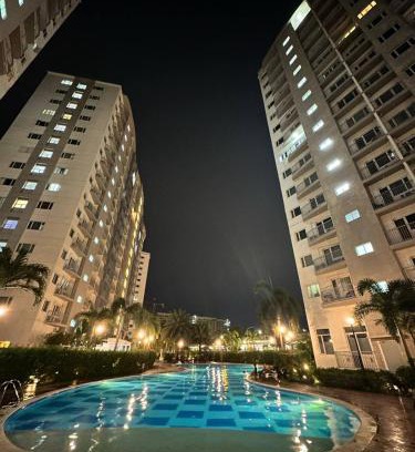 Las Pinas Apartamento | Cozy Condo at South Residences