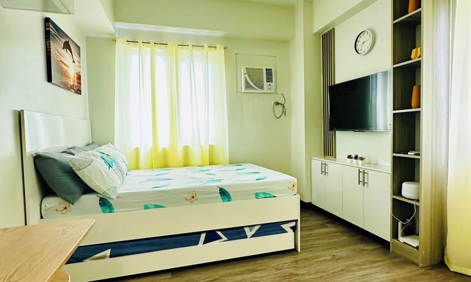 Guadalupe Condominio | Cozy condo in Cebu City with gym, pool and WIFI