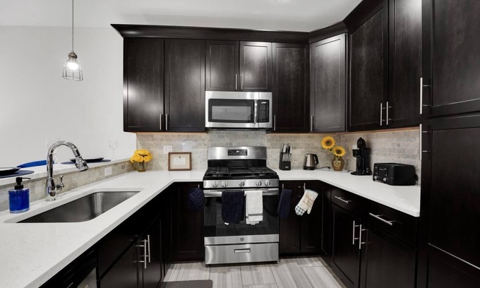 Elizabeth Condominio | Cozy Condo @ The Grand