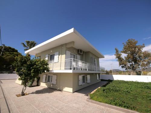 Schinias Apartamento | Cozy corner Schinias beach house