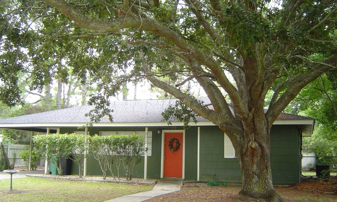 Ocean Springs Cabaña | Acogedor Cerrar Cottage a la playa, el centro y Casinos