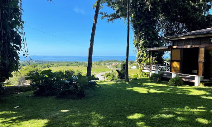 Dunscombe Cabaña | Cozy cottage for nature lovers, sea views, firepit