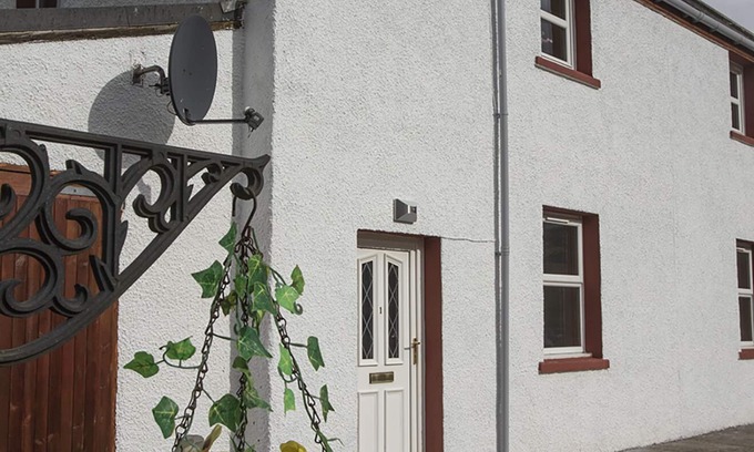 Nerabus Cabaña | Acogedora casa de campo en Escocia pintoresca