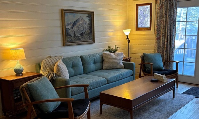 Wrightwood Apartamento | Cozy Cottage|Swing Set/Fenced Yard/Pet friendly