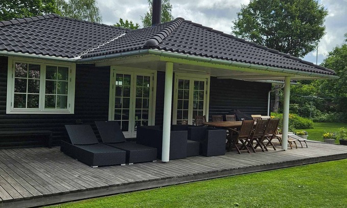 Hoeve Strand Casa | Cozy cottage just 300 m from Høve Beach