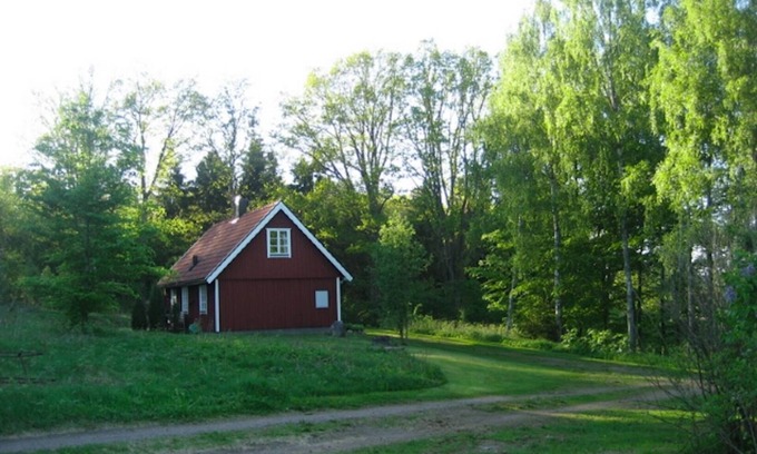 Horby Casa | Cozy cottage not far from the lake Kvesarumssjön