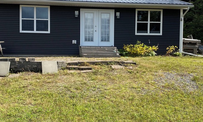 Marion Bridge Casa | Cozy cottage on the Mira River