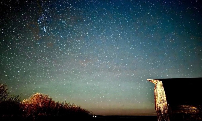 Saskatchewan Cabaña | Cozy Cottage on the Farm! Getaway an enjoy nature and the Dark Sky.