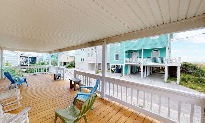 Wilmington Beach Casa | ¡20% de descuento en reservas de otoño! Casa en la segunda fila, amplio estacionamiento, mascotas, cabaña tradicional en la playa