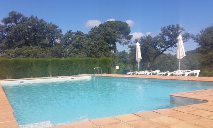 El Peralejo Cabaña | Acogedora Casa Rural con piscina a 65 Km de Sevilla