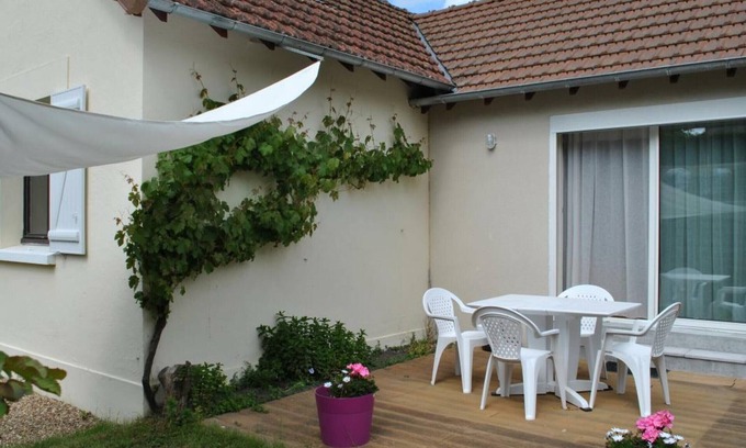 Montbazon Cabaña | Acogedora casa para parejas en Montbazon con jardín y fácil acceso a castillos del Loira